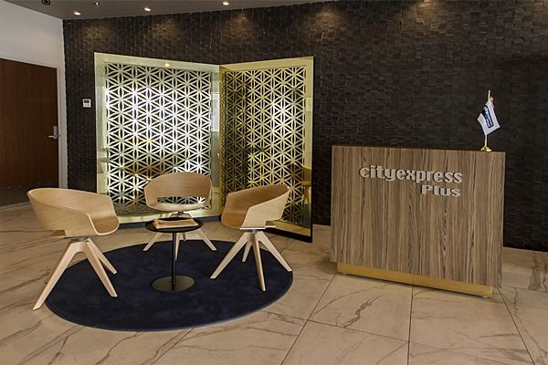 City Express Plus By Marriott Cancun Aeropuerto Riviera Exteriör bild